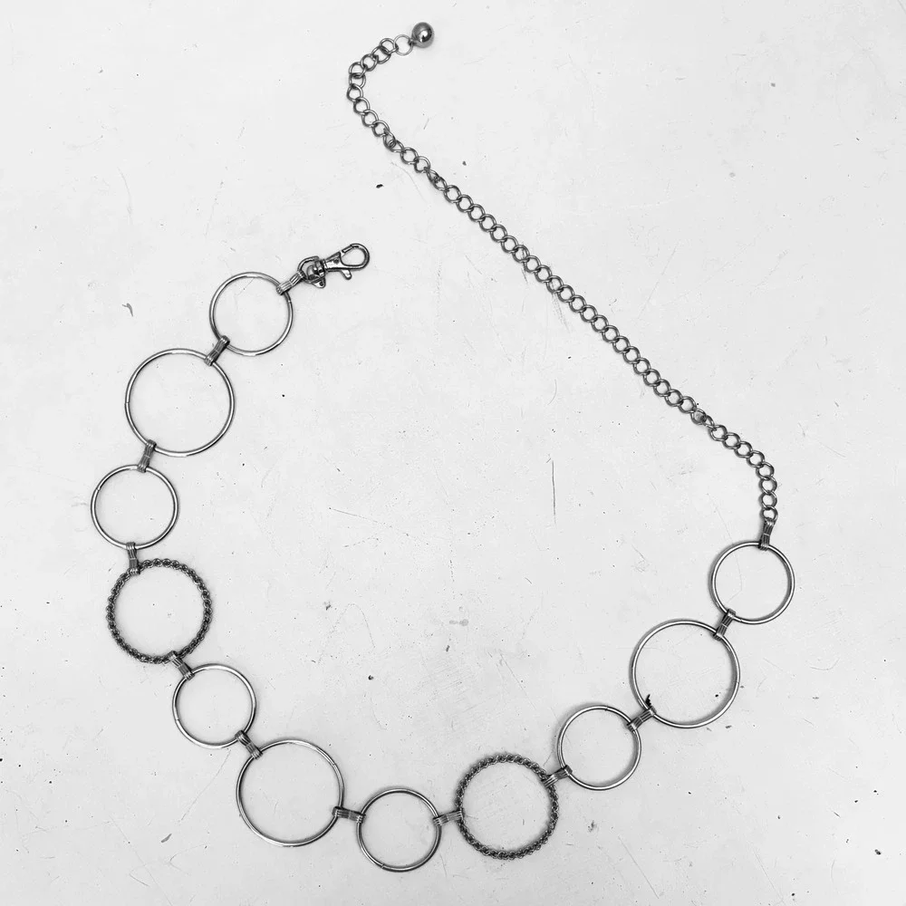 Silver Tone O-Ring Chain Belt Adjustable Lobster Clasp Waist Accessory Y2K Edgy